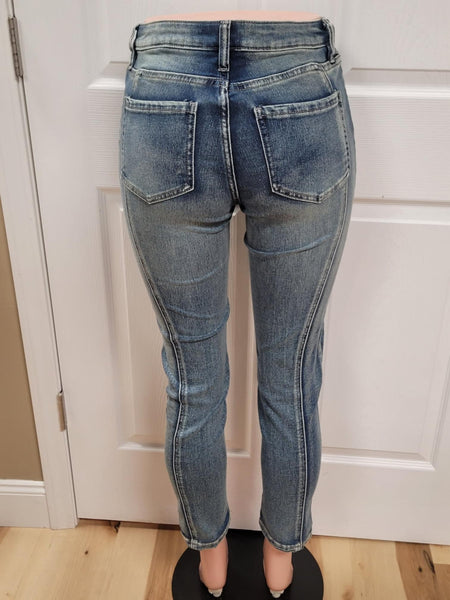 Vertical Stretch Jean